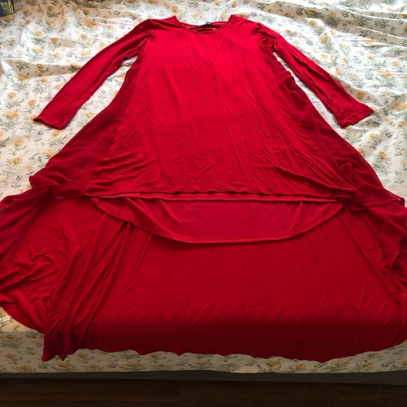 Basically Me Red Long Sleeve High Low Tunic Top - Picture 3 of 10